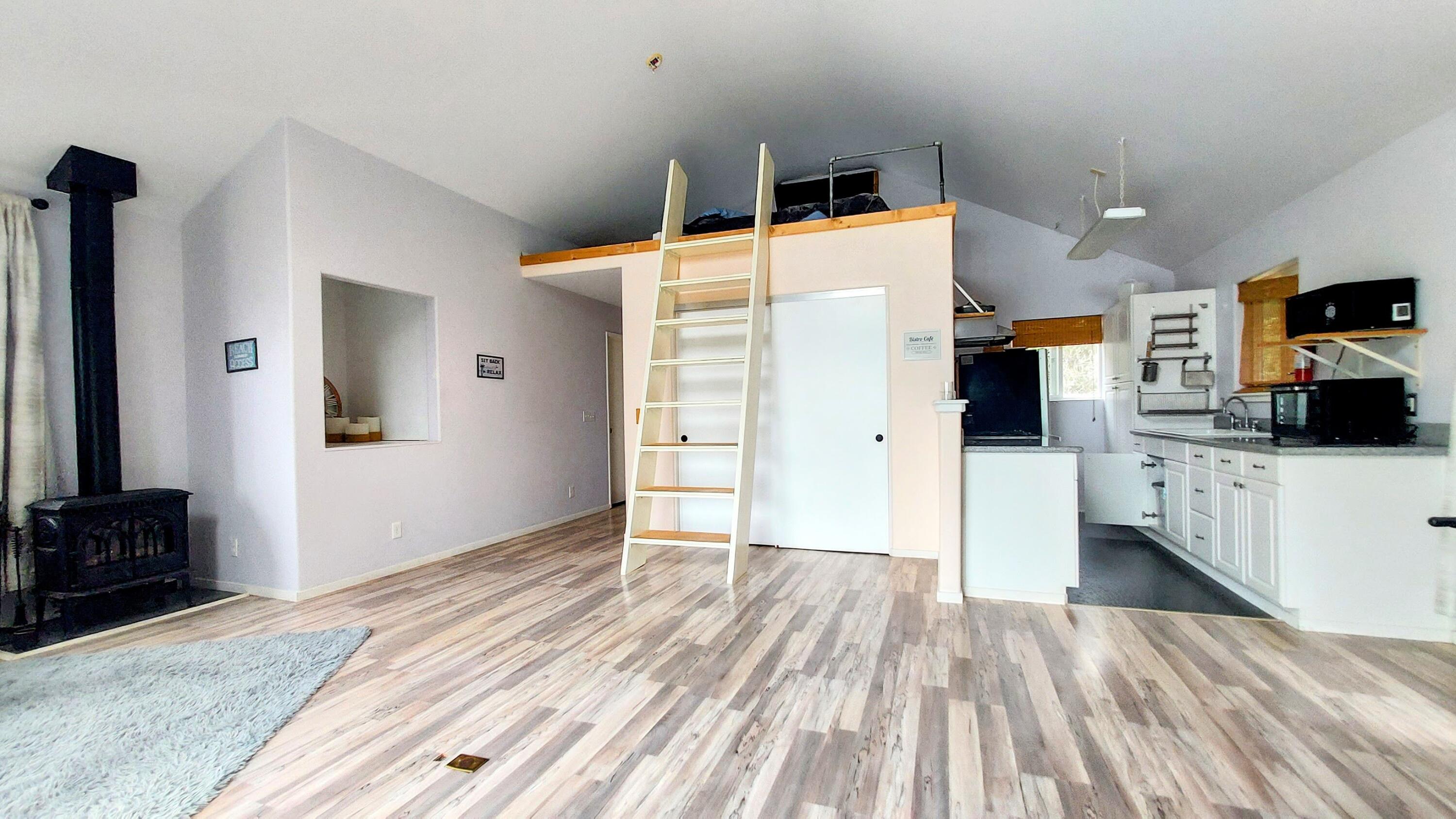 400 Seafoam Road