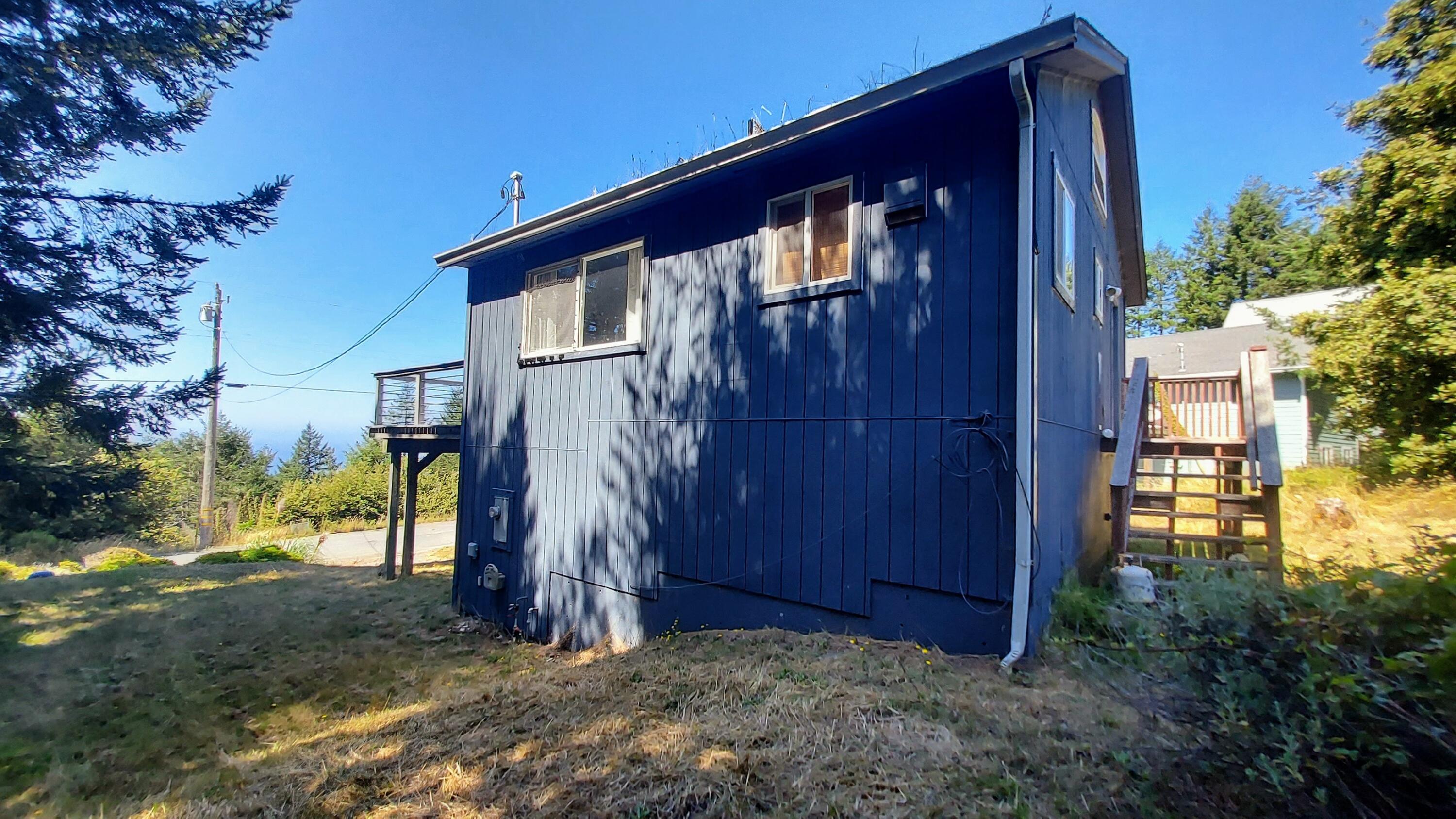 400 Seafoam Road