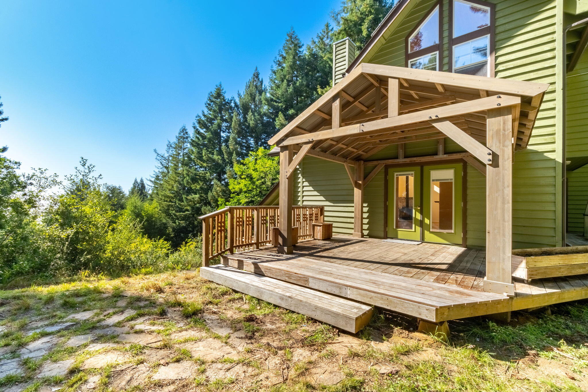 2340 Greenwood Heights Drive