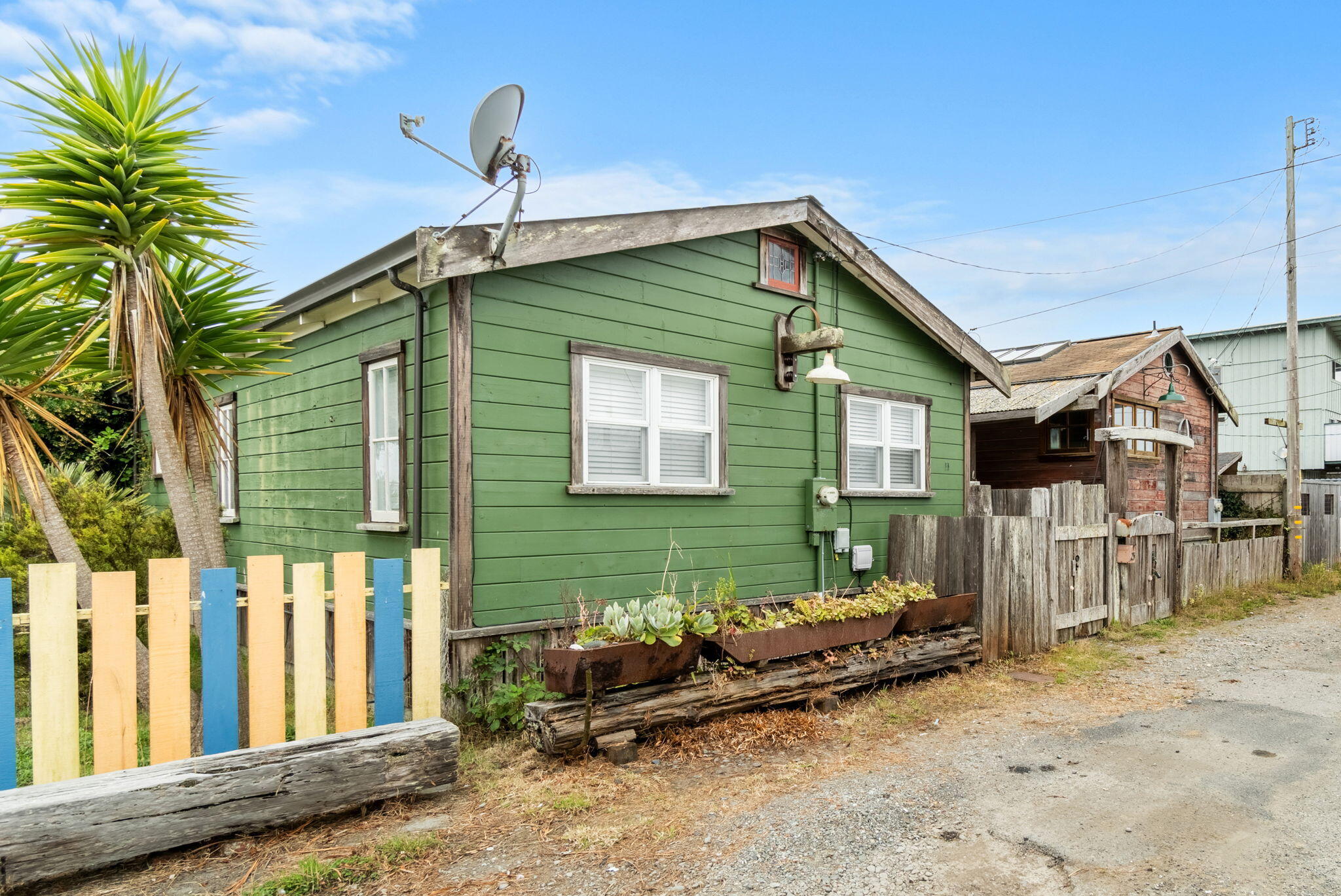 11 Crab Street