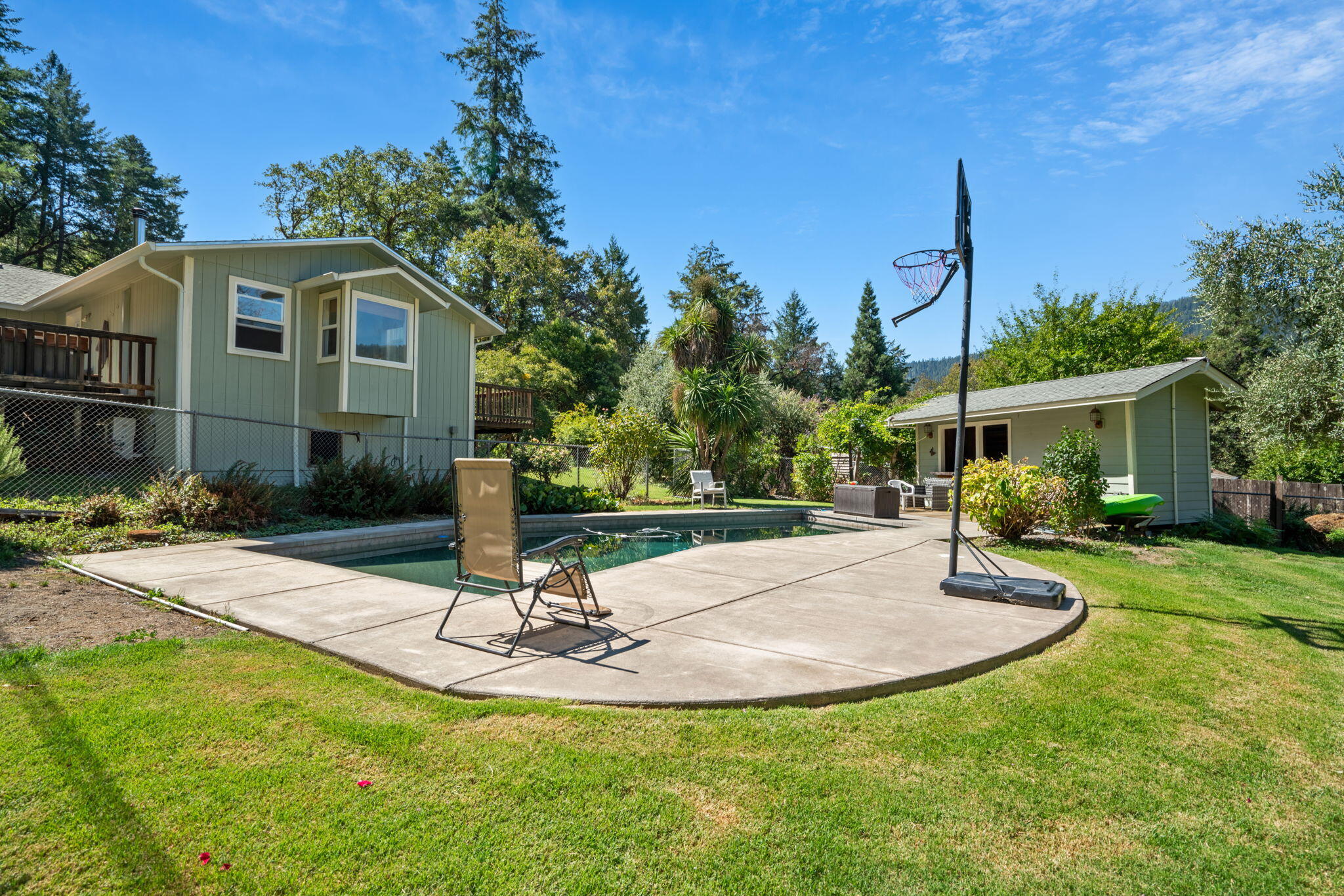 324 Horse Linto Creek Road