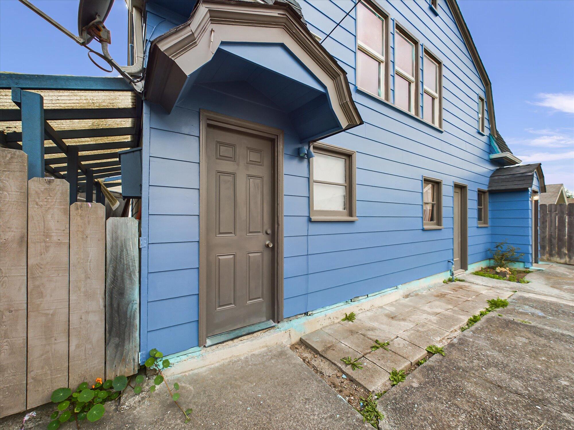 2018/2016 J Street