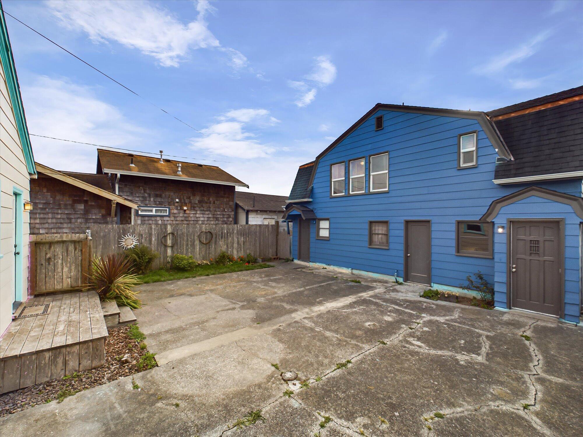 2018/2016 J Street