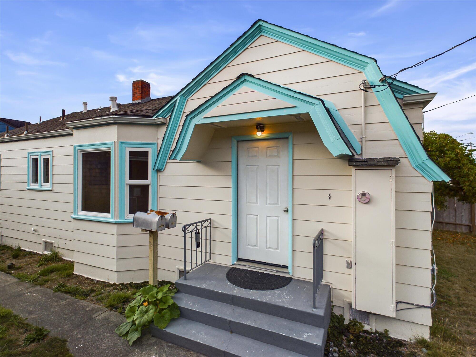 2018/2016 J Street