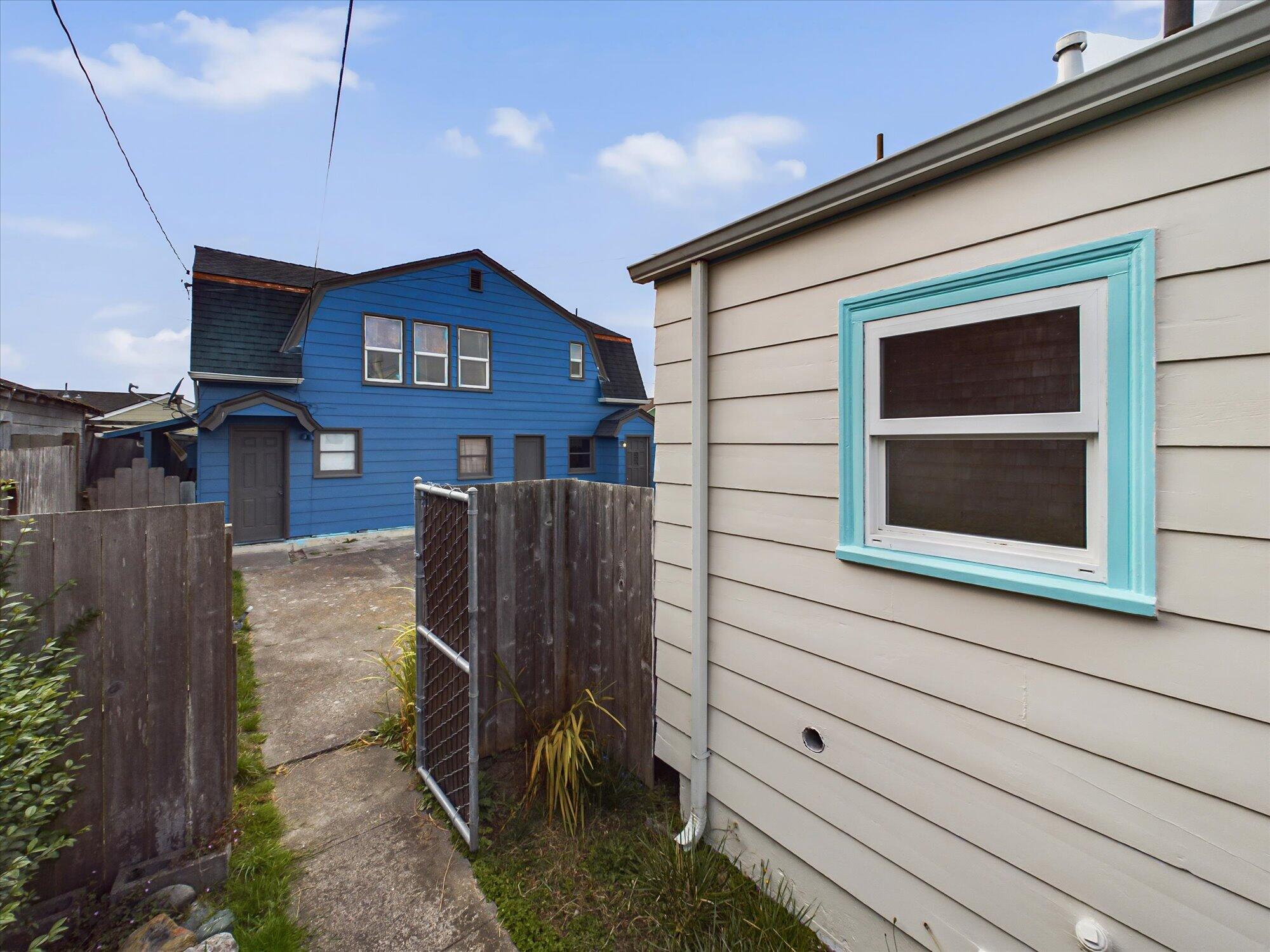 2018/2016 J Street