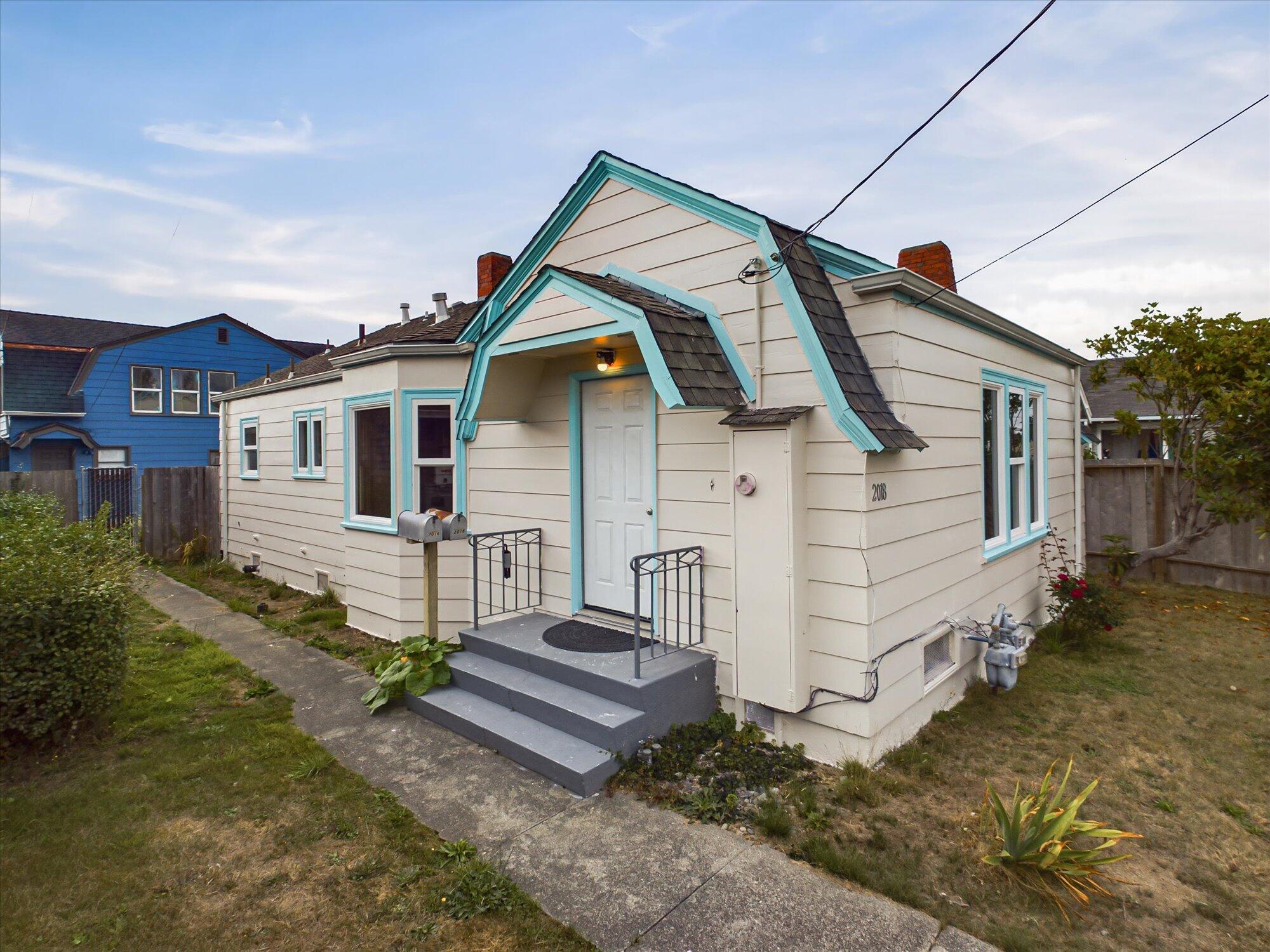 2018/2016 J Street