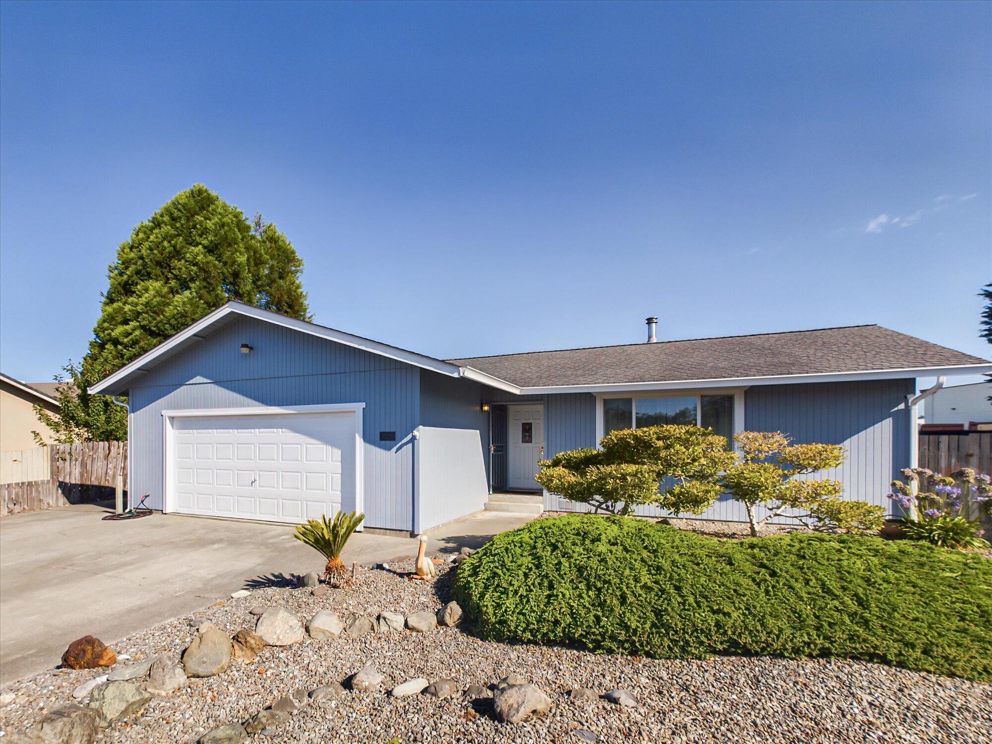1575 Marty Avenue, McKinleyville