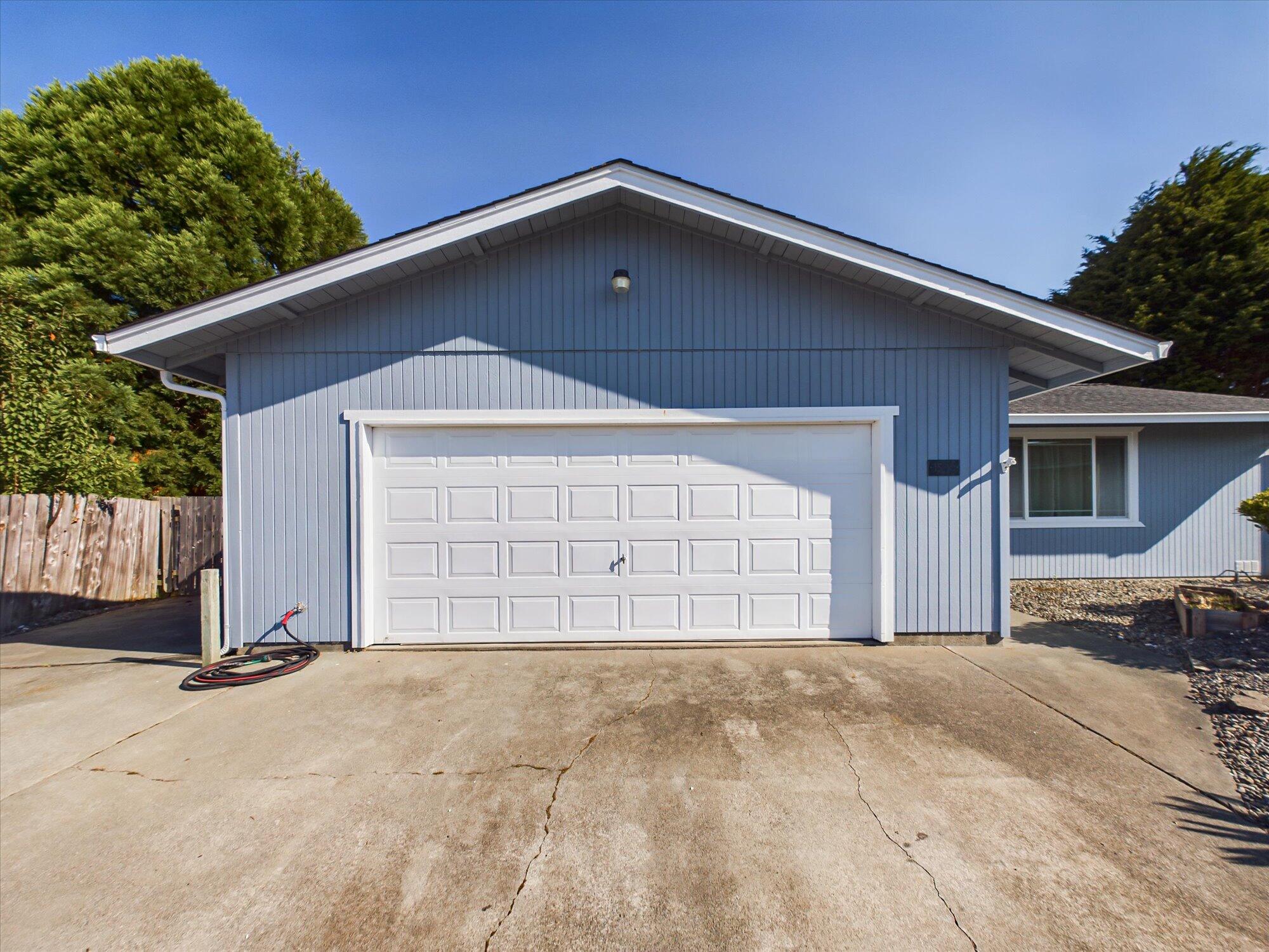 1575 Marty Avenue, McKinleyville