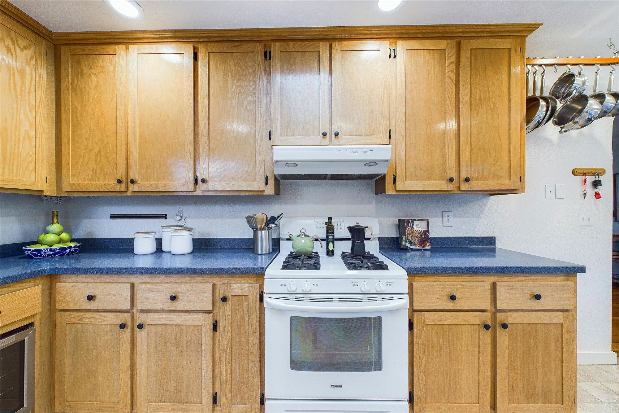 1575 Marty Avenue, McKinleyville