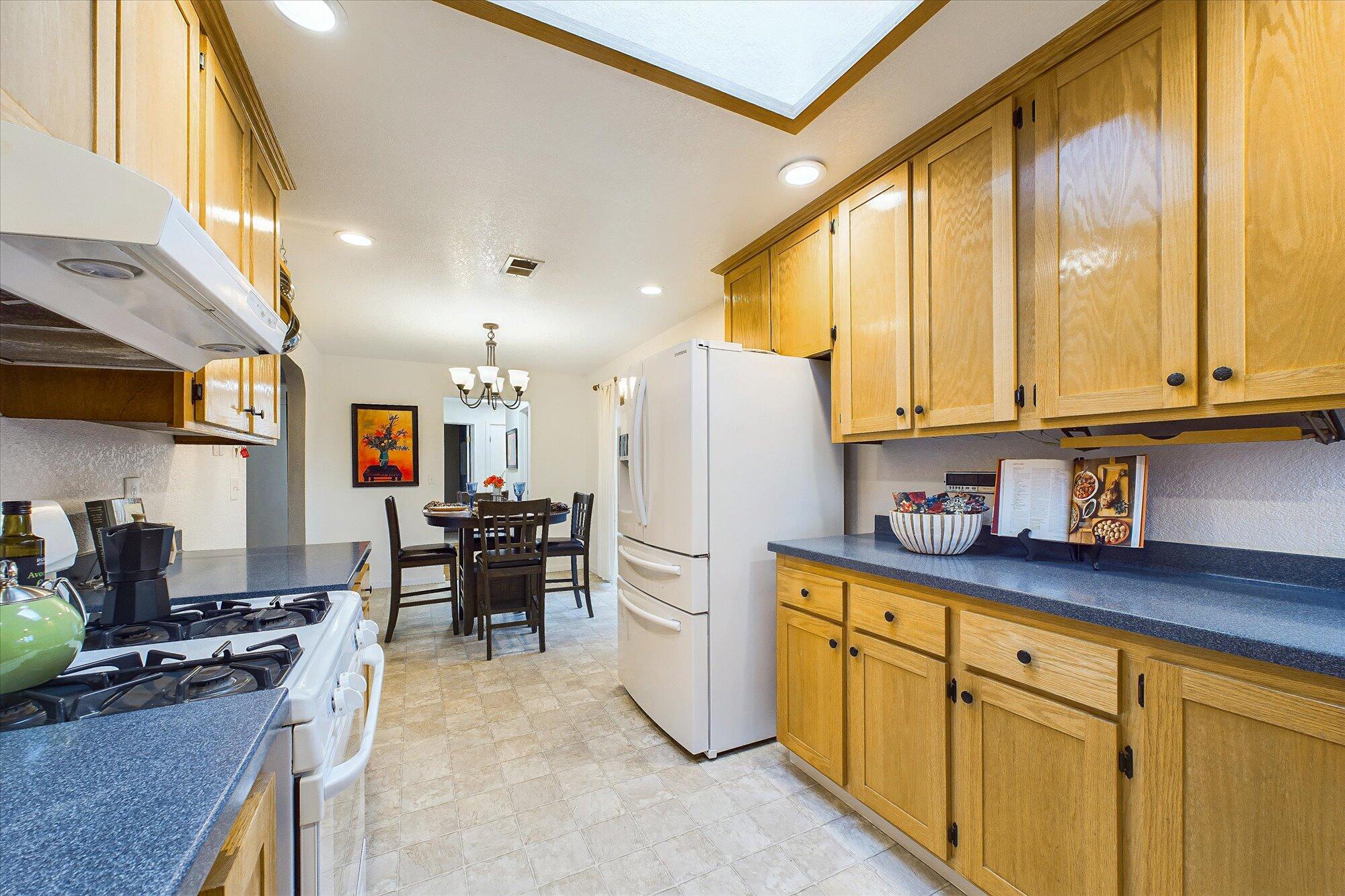 1575 Marty Avenue, McKinleyville