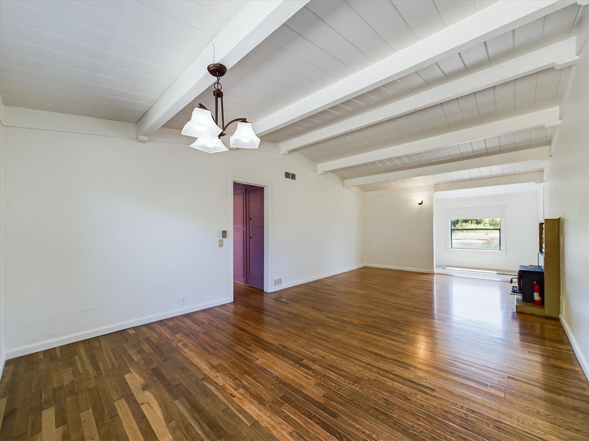 1442 Chester Avenue