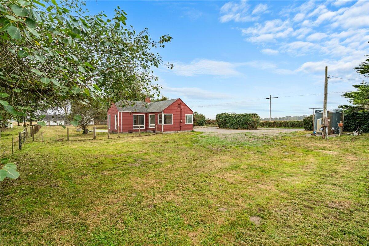 1046 Mad River Road