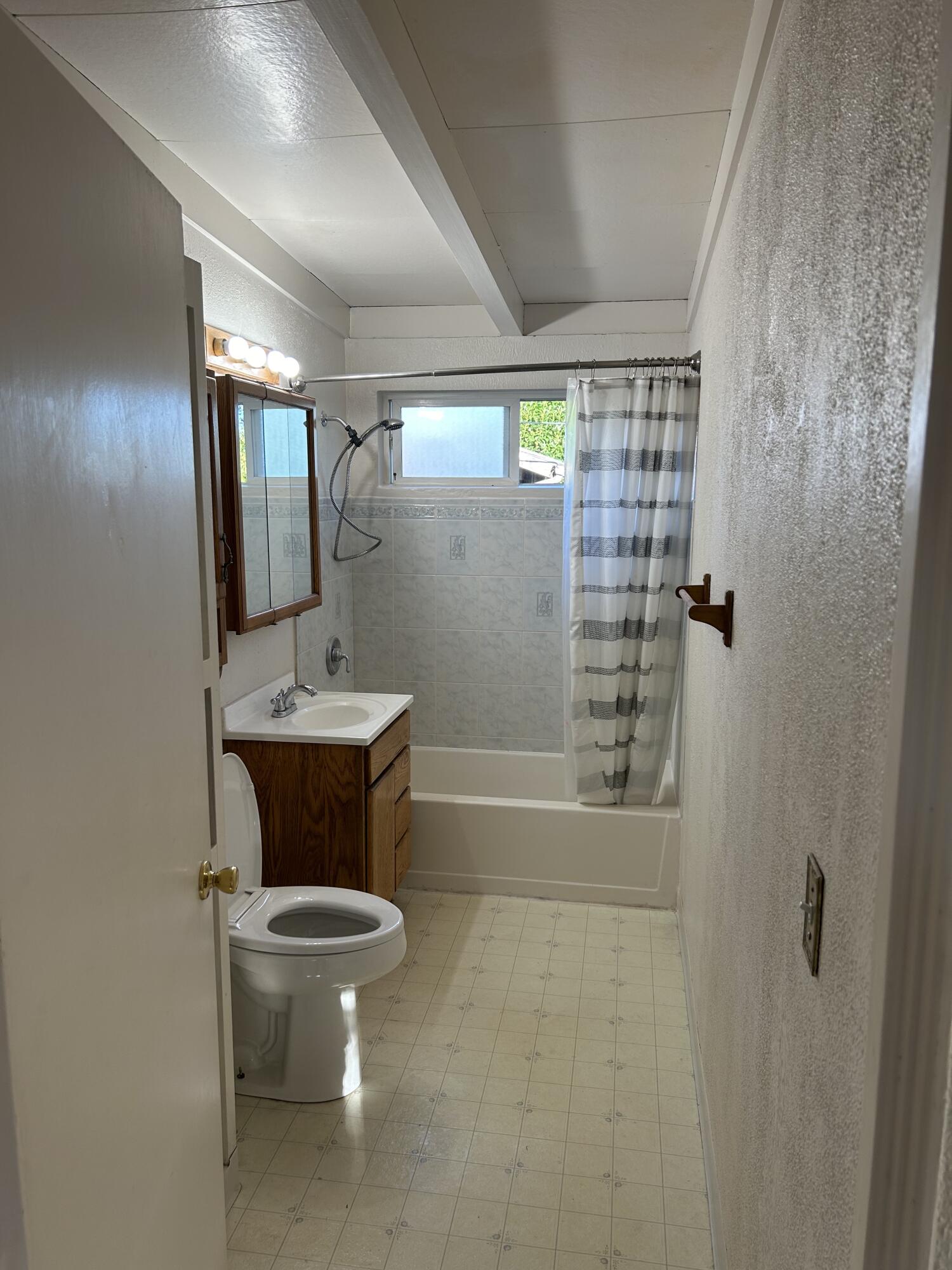 3348 Edgewood Road