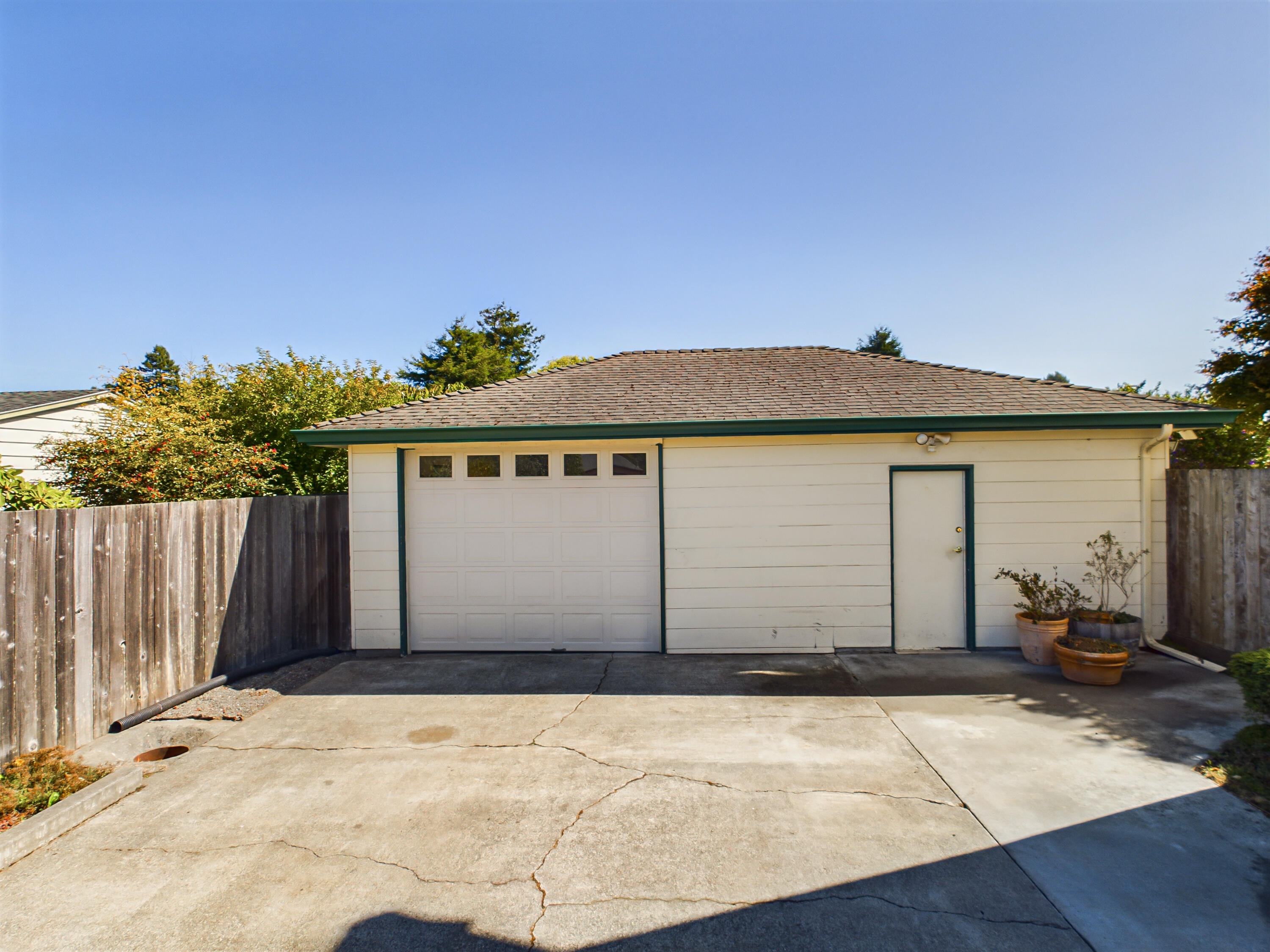 2707 N Street