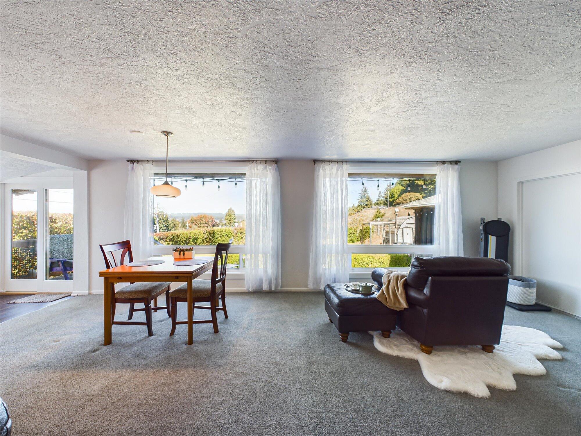 1317 Rohnerville Road