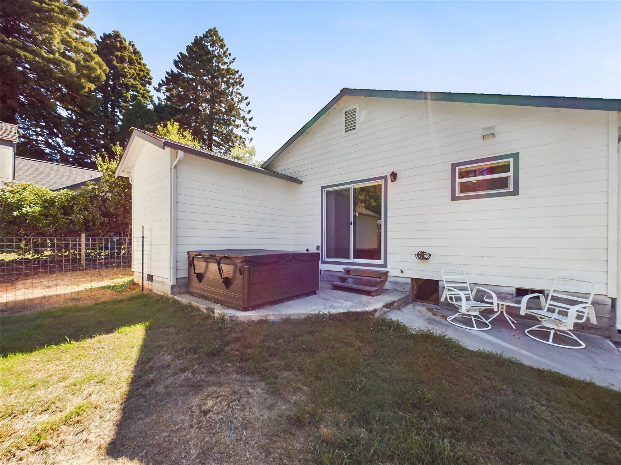 280 Fernwood Drive