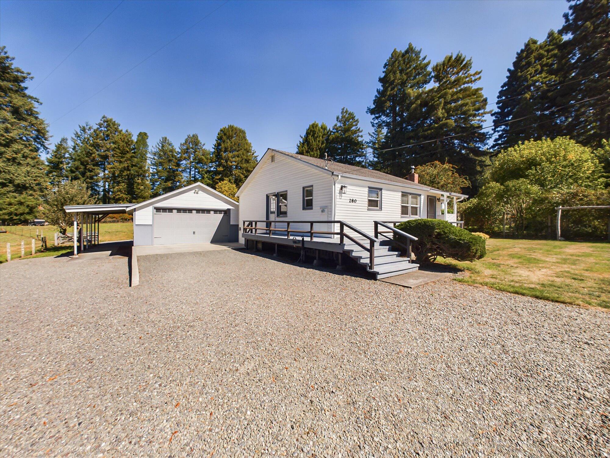 280 Fernwood Drive