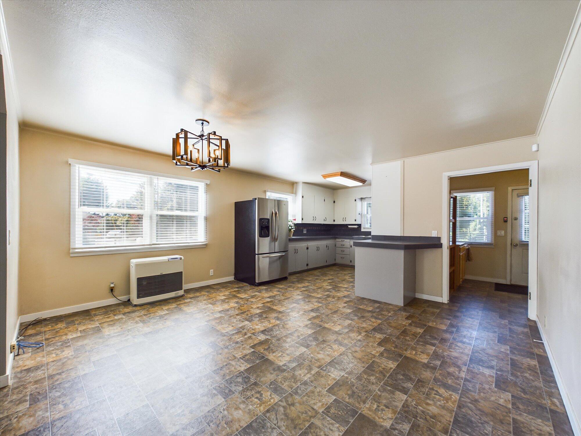 280 Fernwood Drive