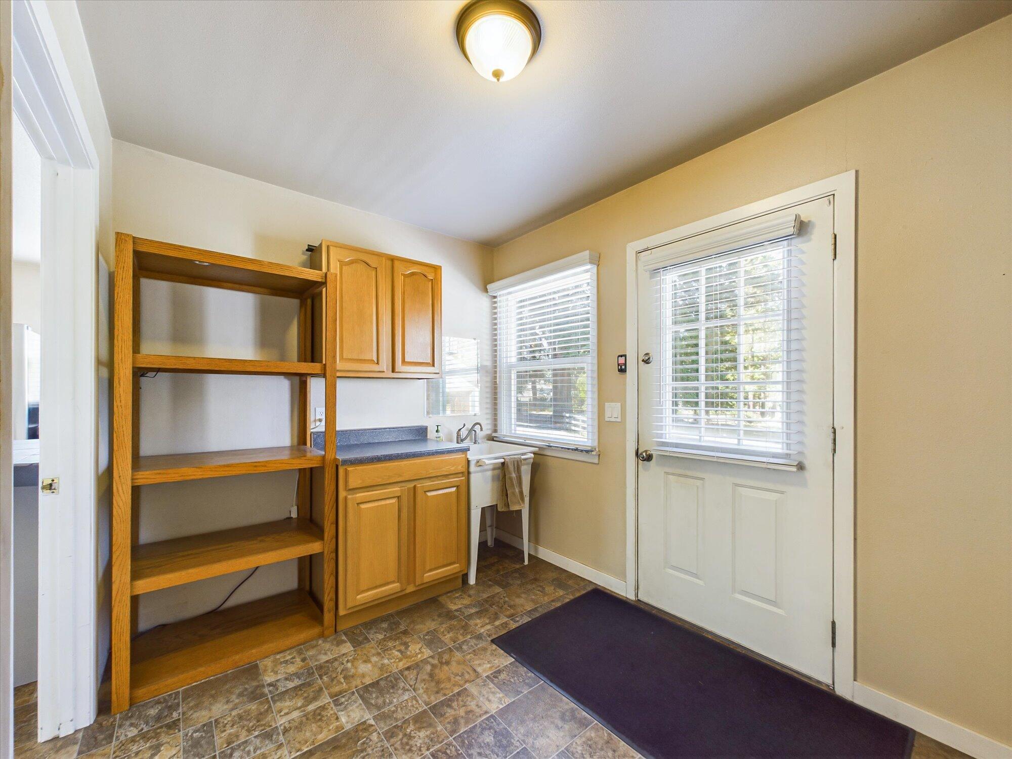 280 Fernwood Drive