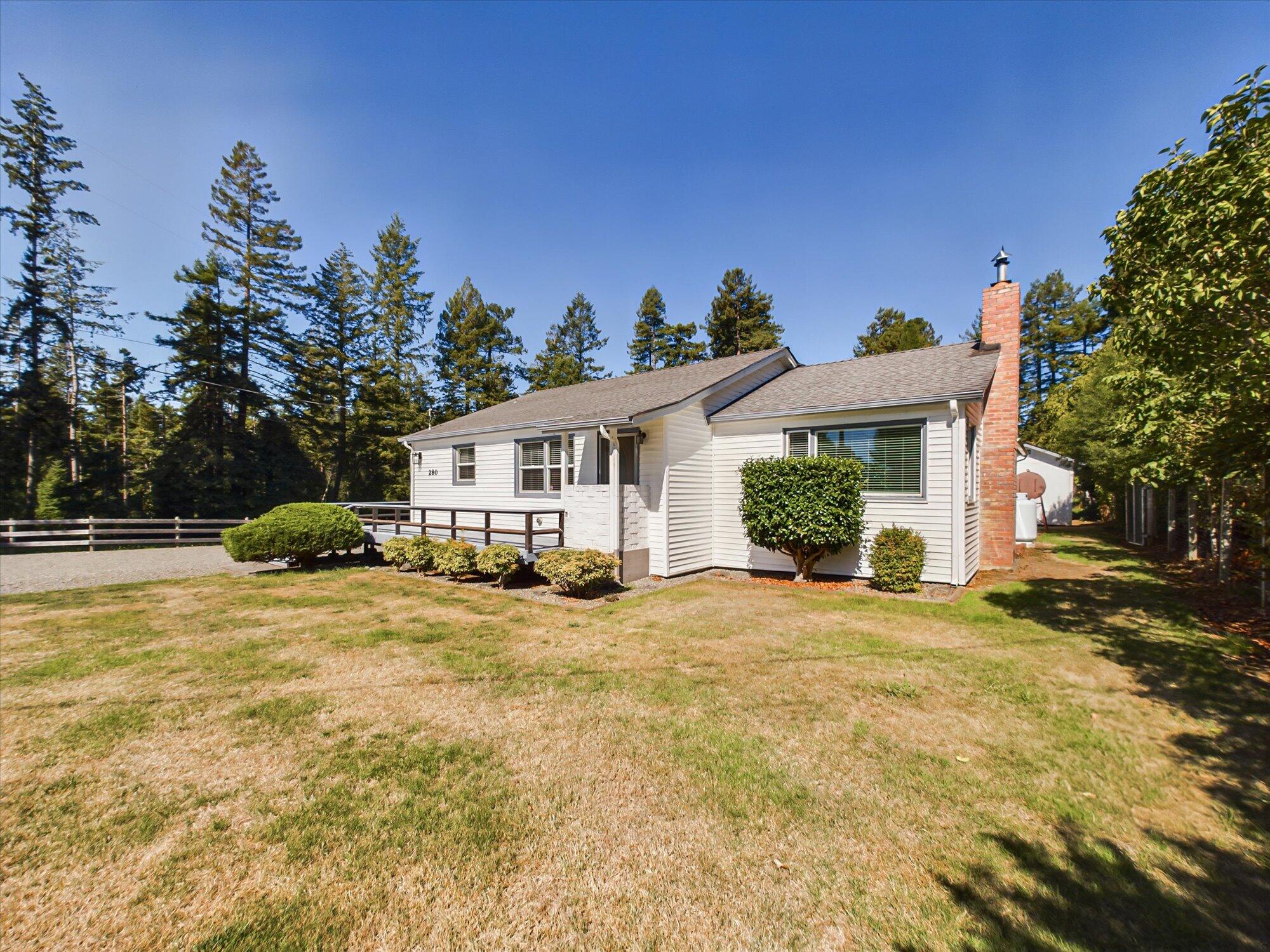 280 Fernwood Drive