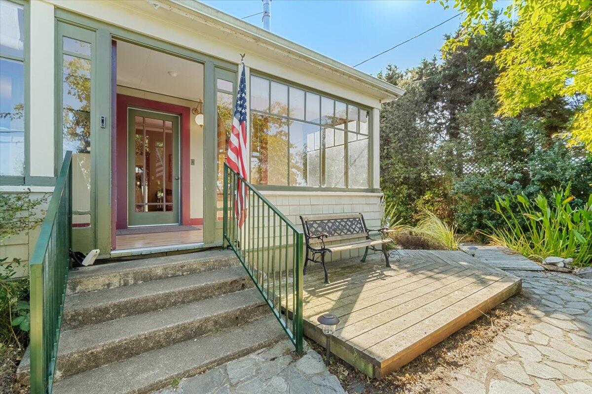841 11th Street