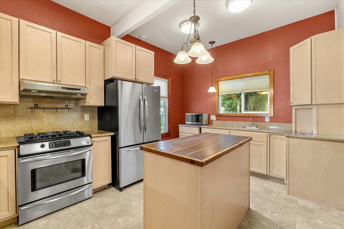 841 11th Street