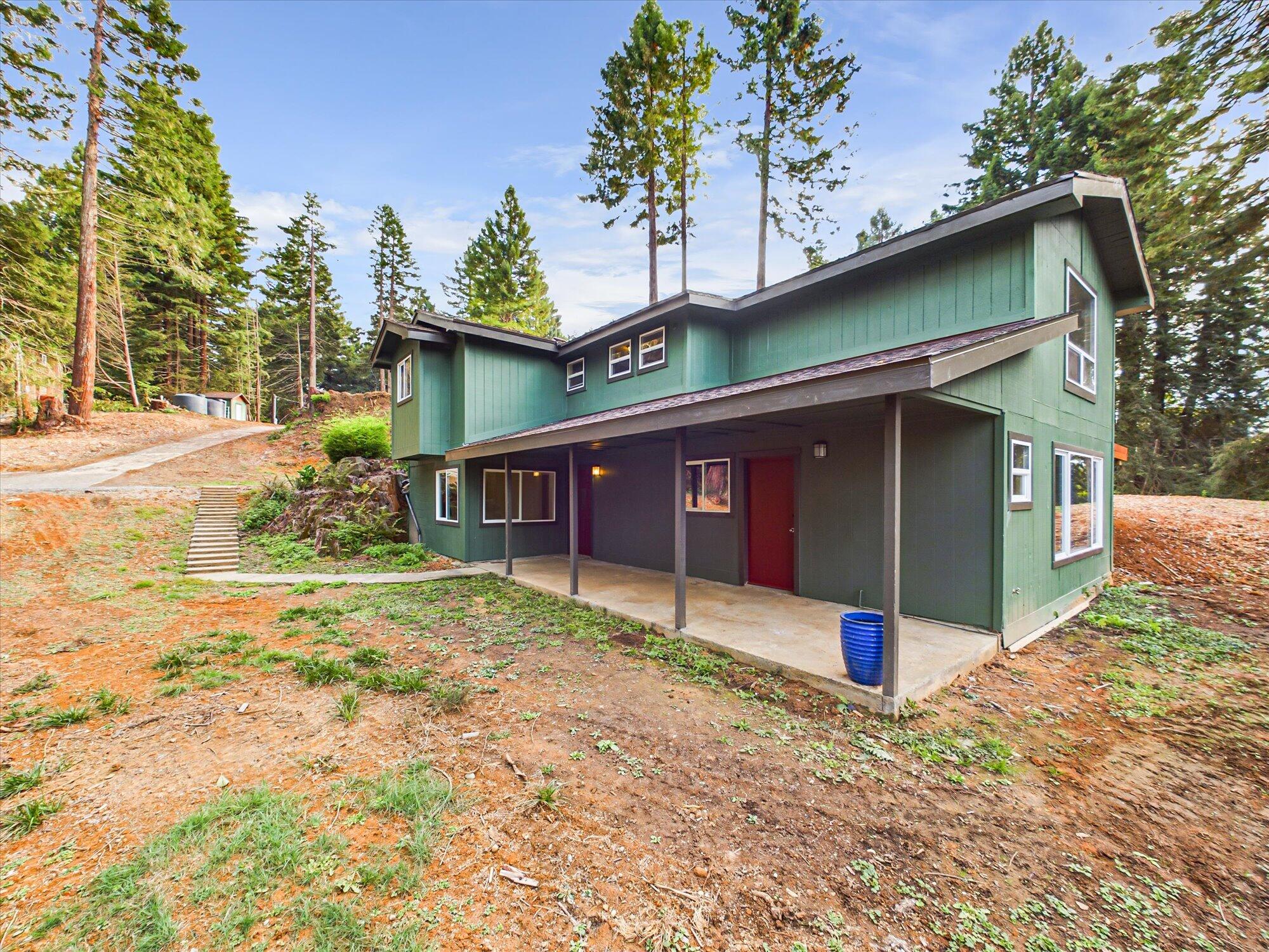 3128 &3162 Greenwood Heights Drive