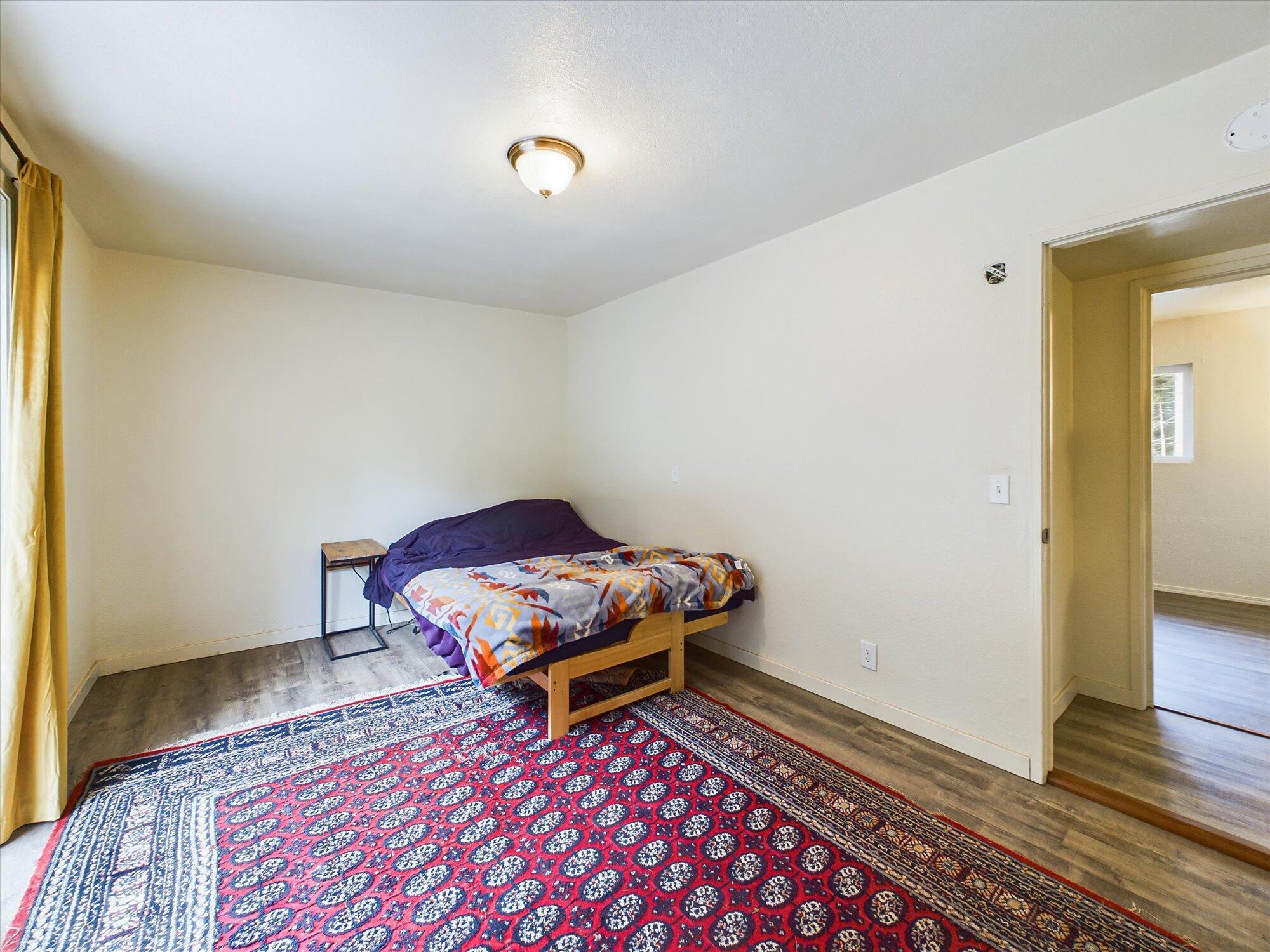 3128 &3162 Greenwood Heights Drive