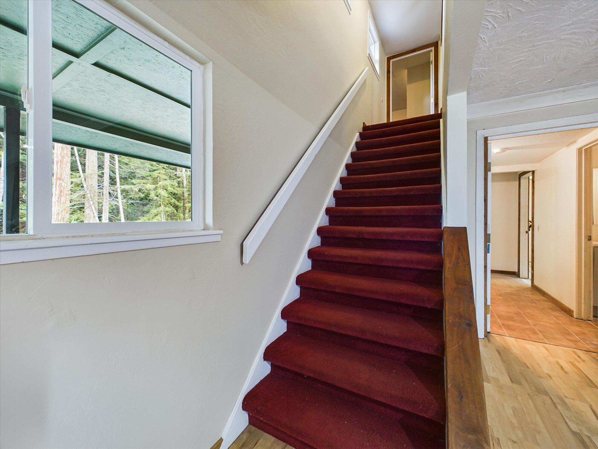 3128 &3162 Greenwood Heights Drive