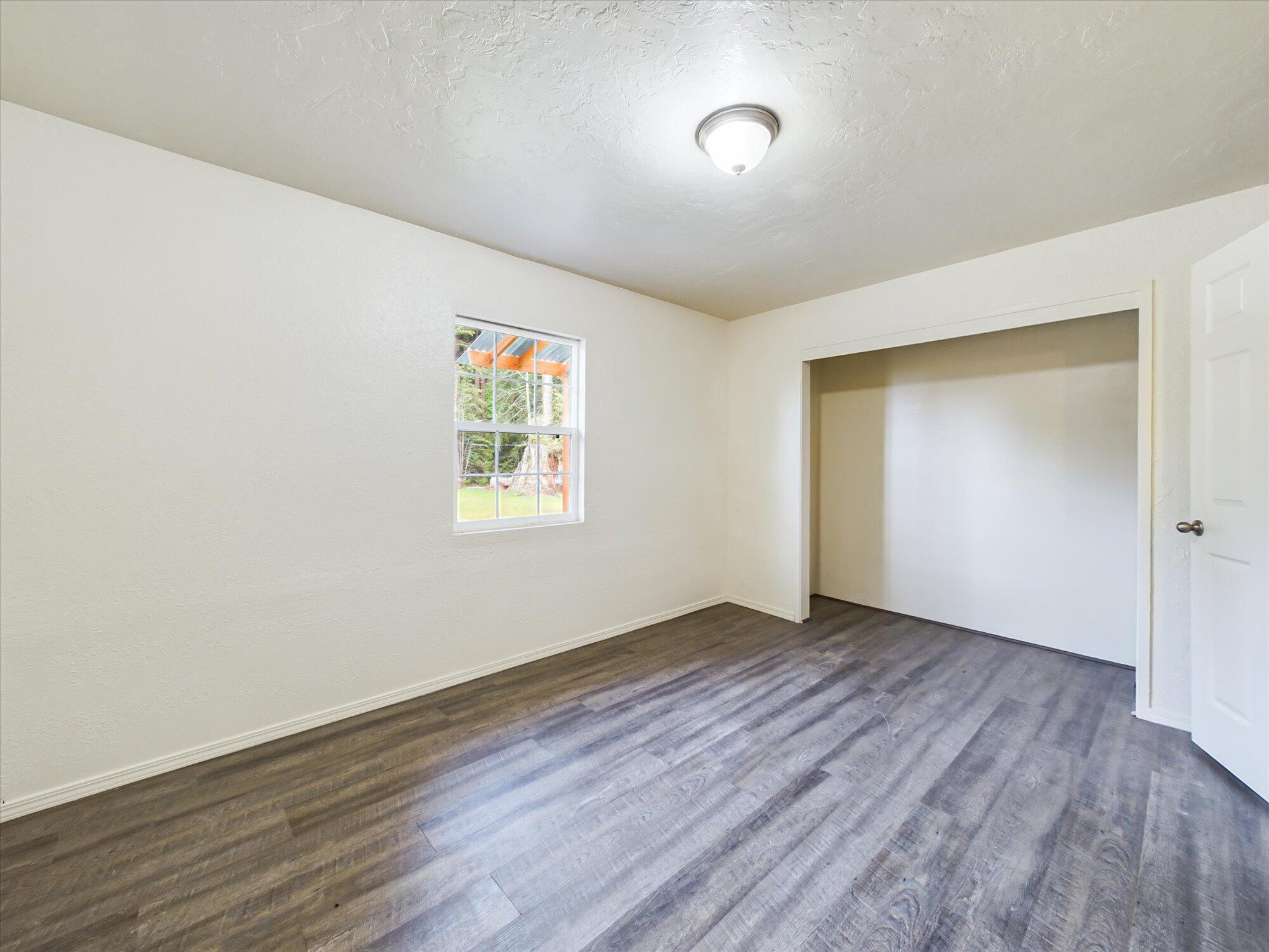 3128 &3162 Greenwood Heights Drive