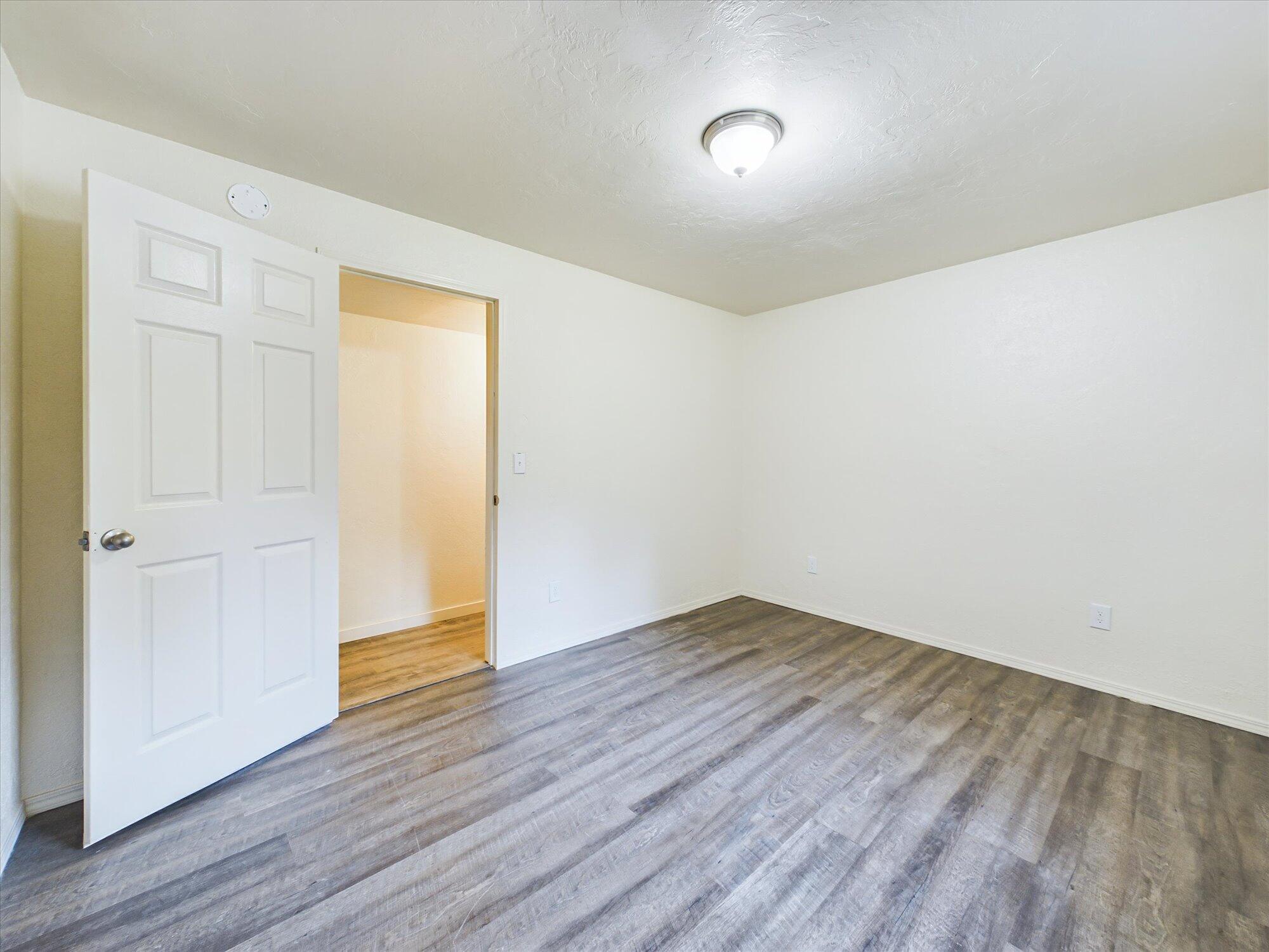 3128 &3162 Greenwood Heights Drive