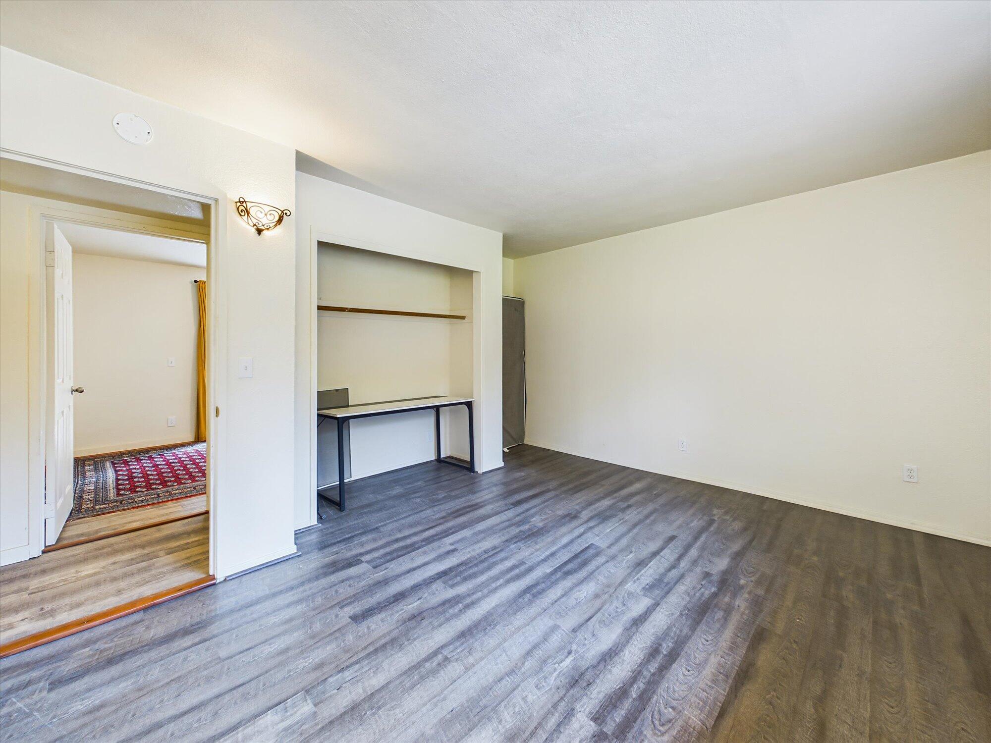 3128 &3162 Greenwood Heights Drive