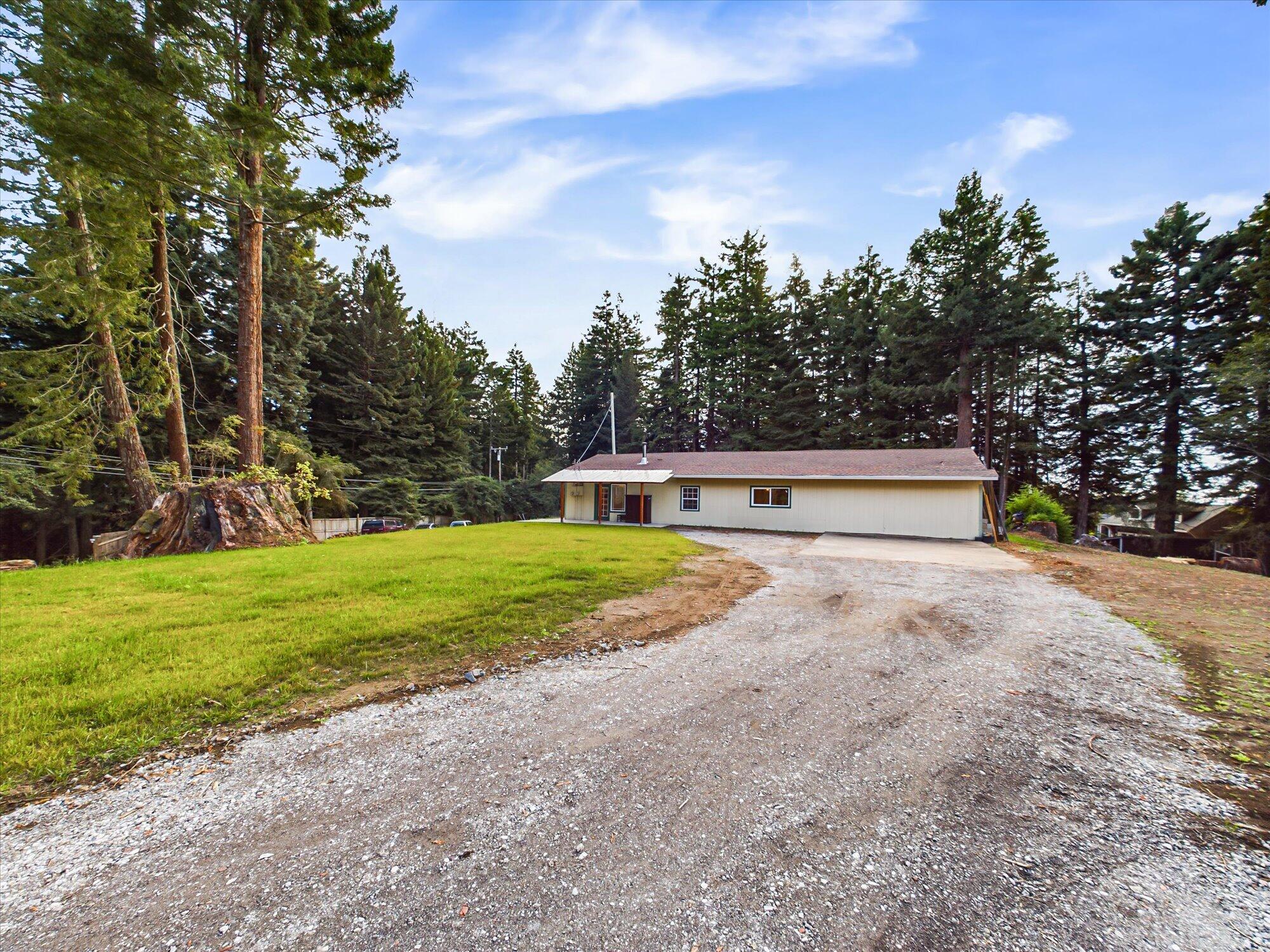 3128 &3162 Greenwood Heights Drive