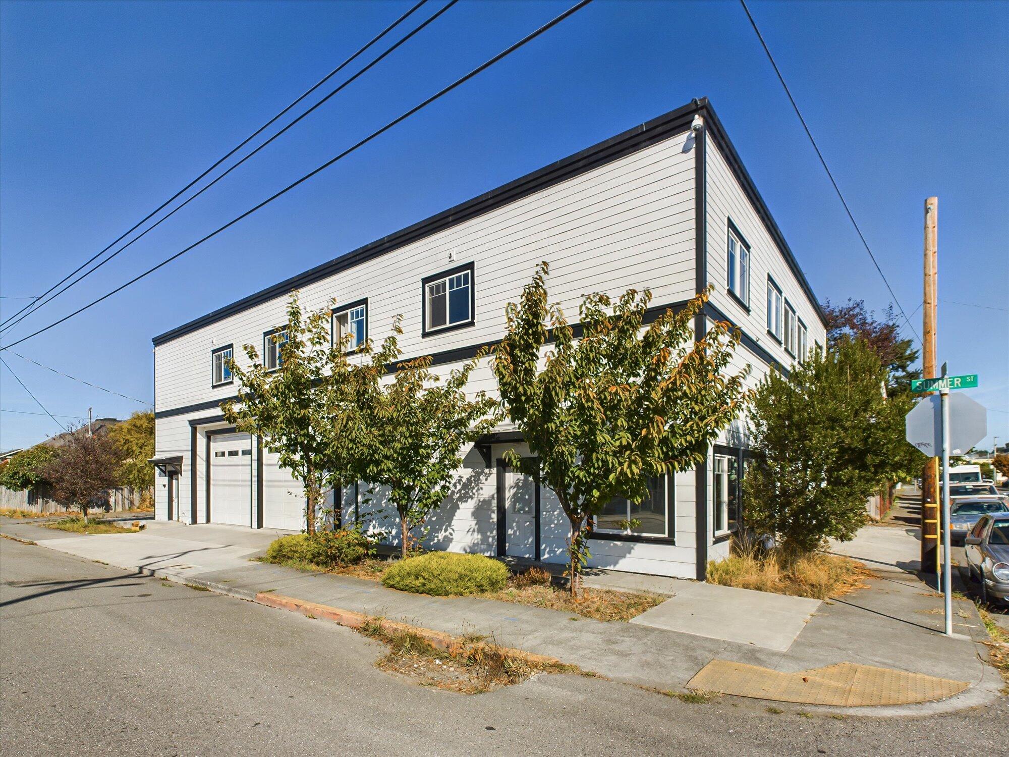 238 W Grant Street
