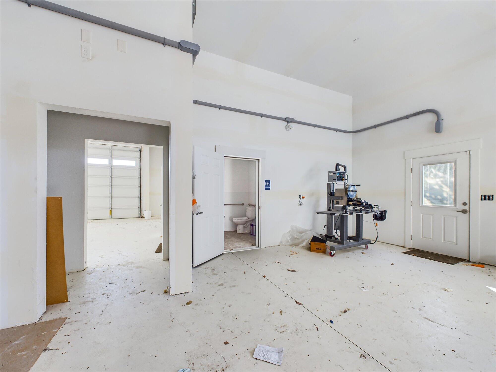 238 W Grant Street