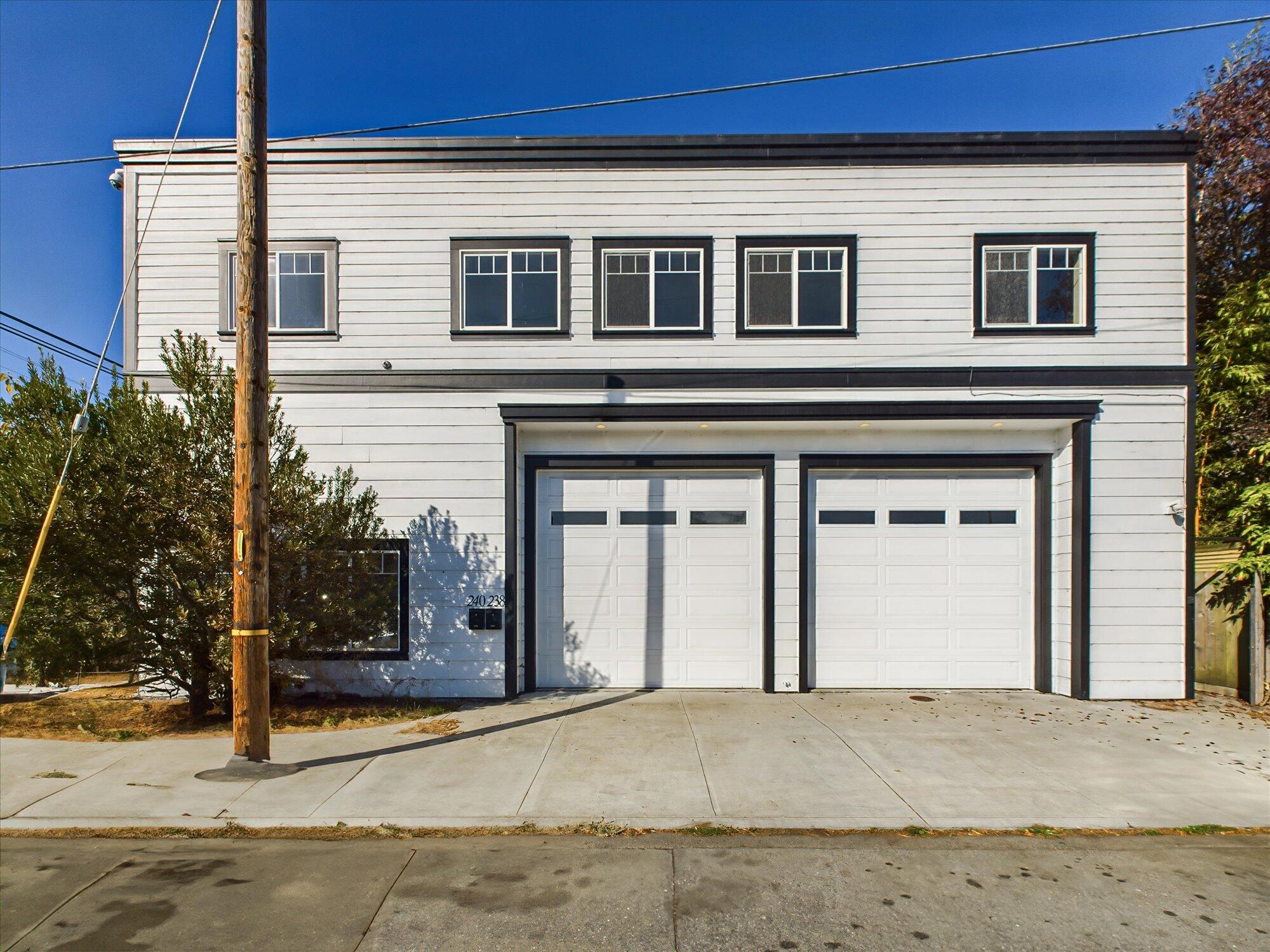 238 W Grant Street
