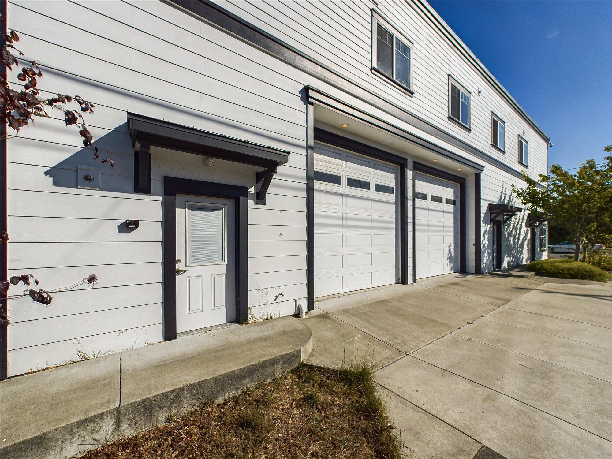 238 W Grant Street