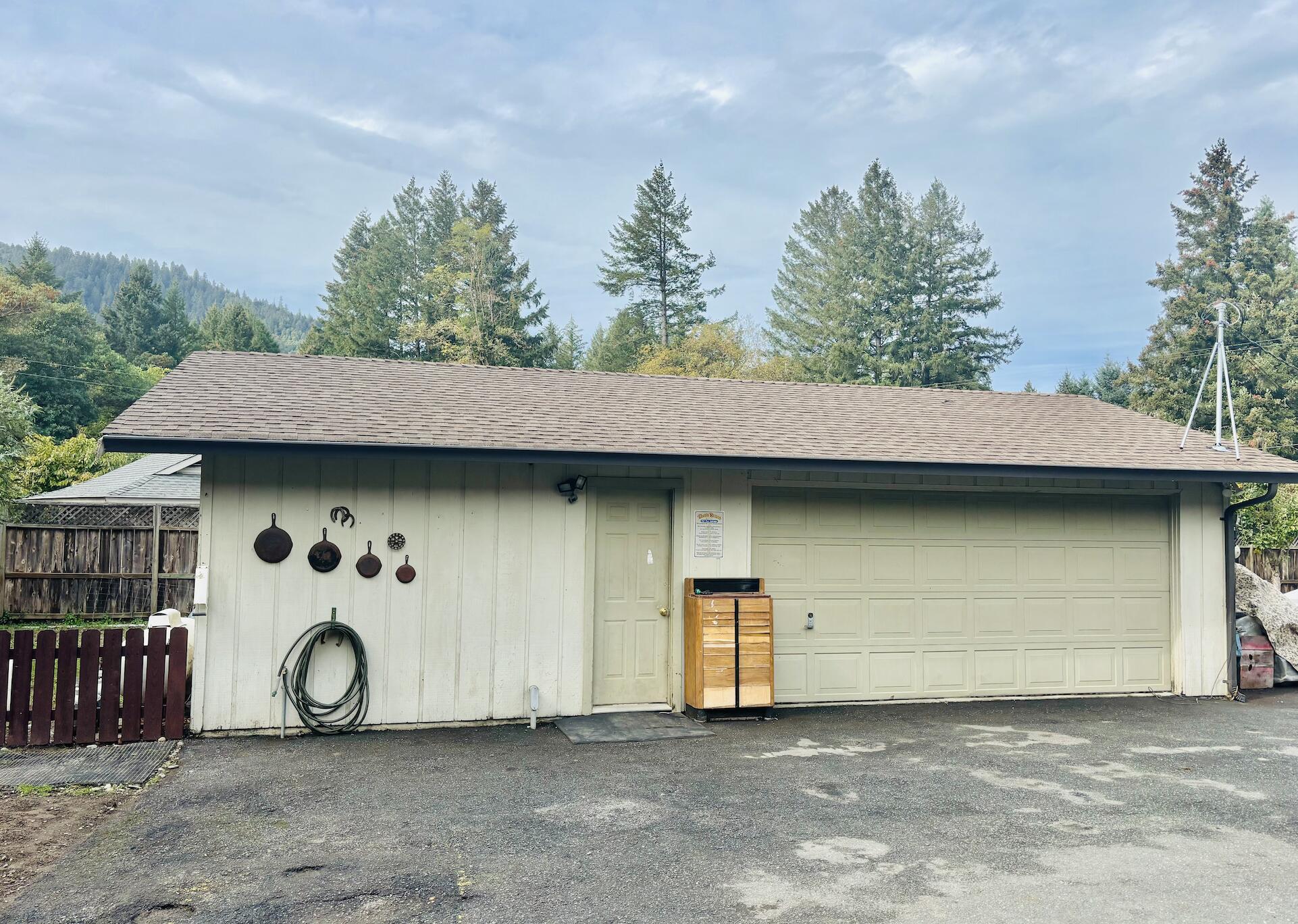 62 Moccasin Drive