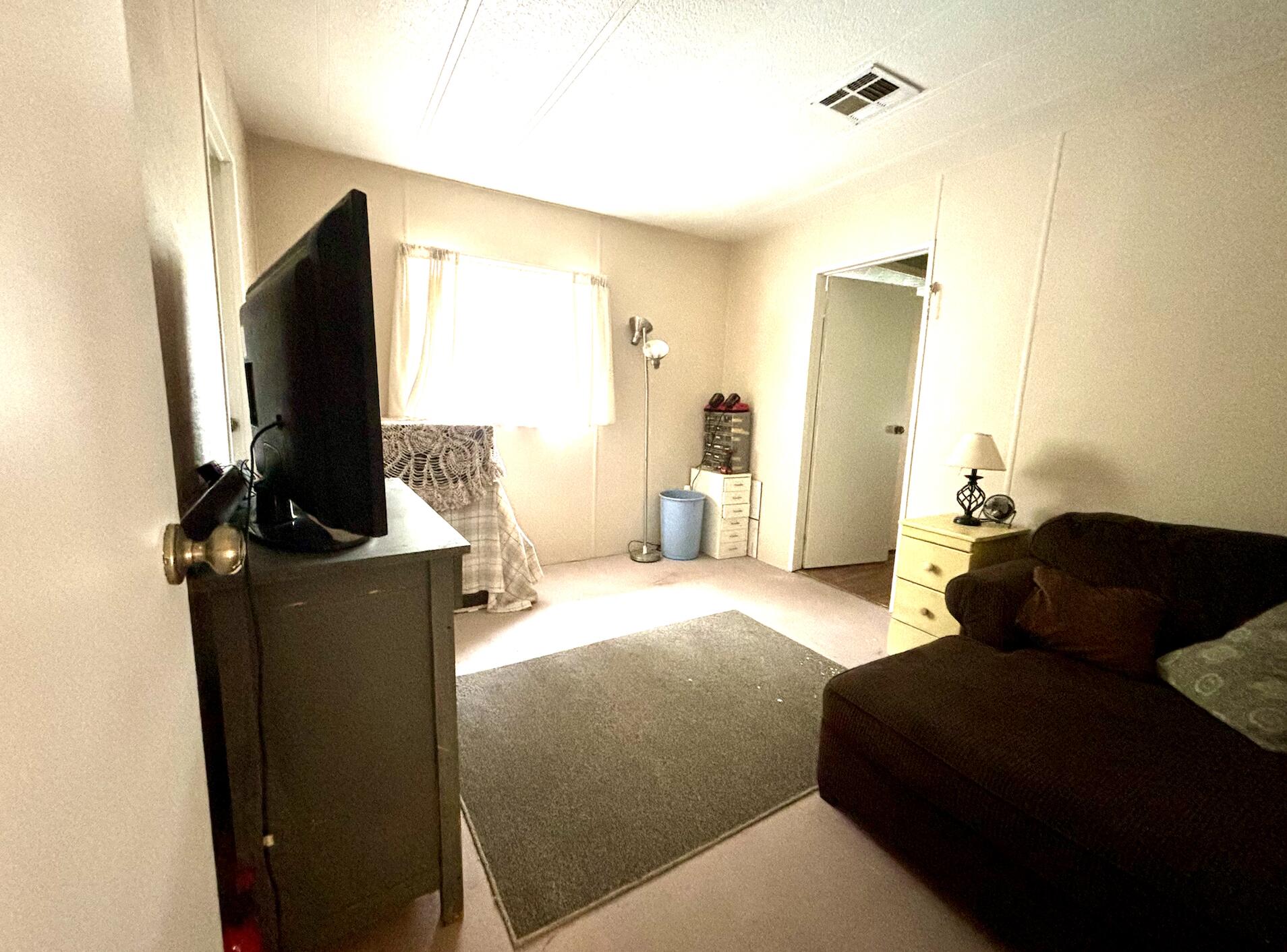 62 Moccasin Drive