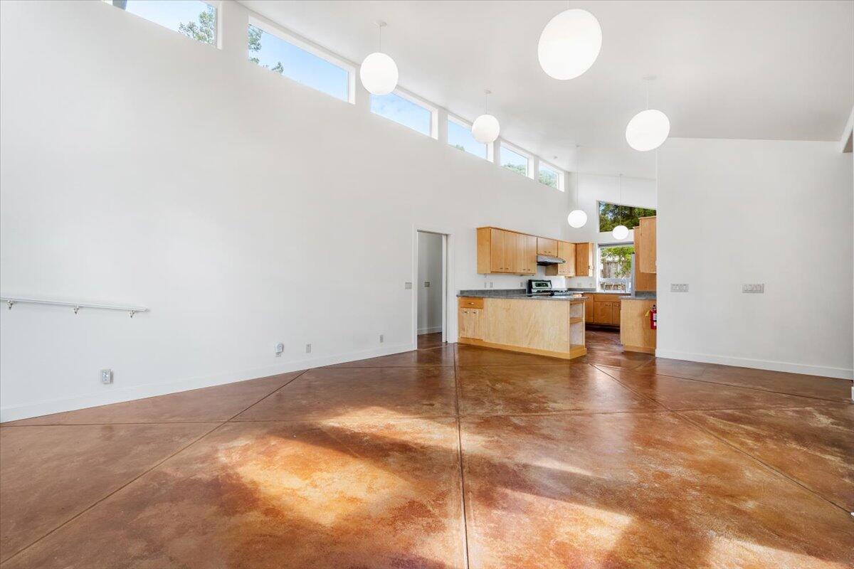 1892 Golf Course Road