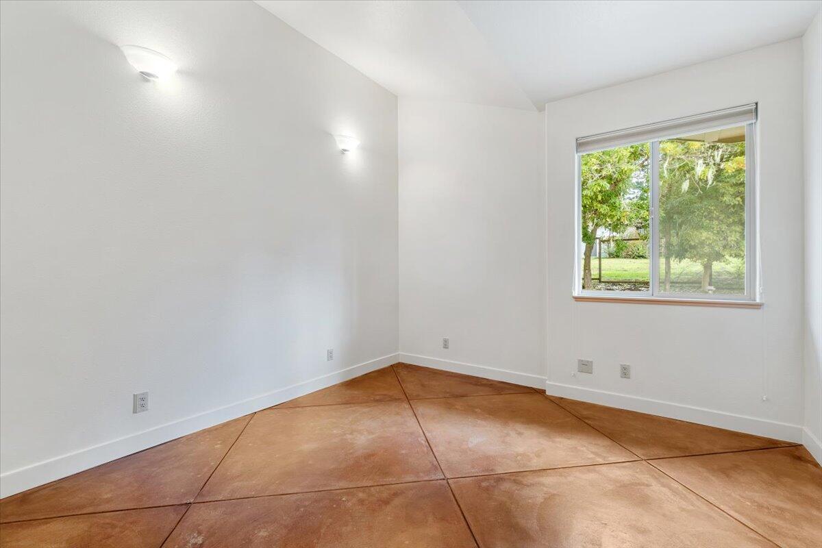 1892 Golf Course Road