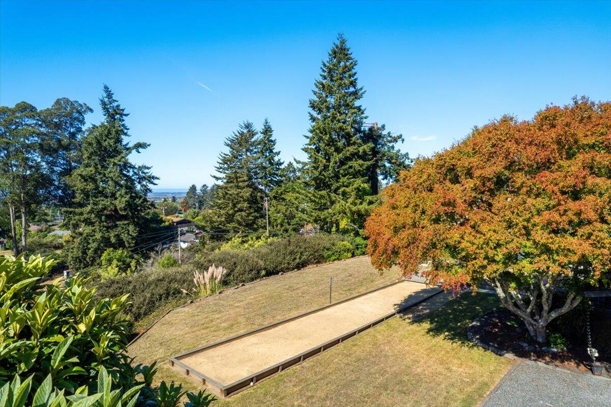 1892 Golf Course Road