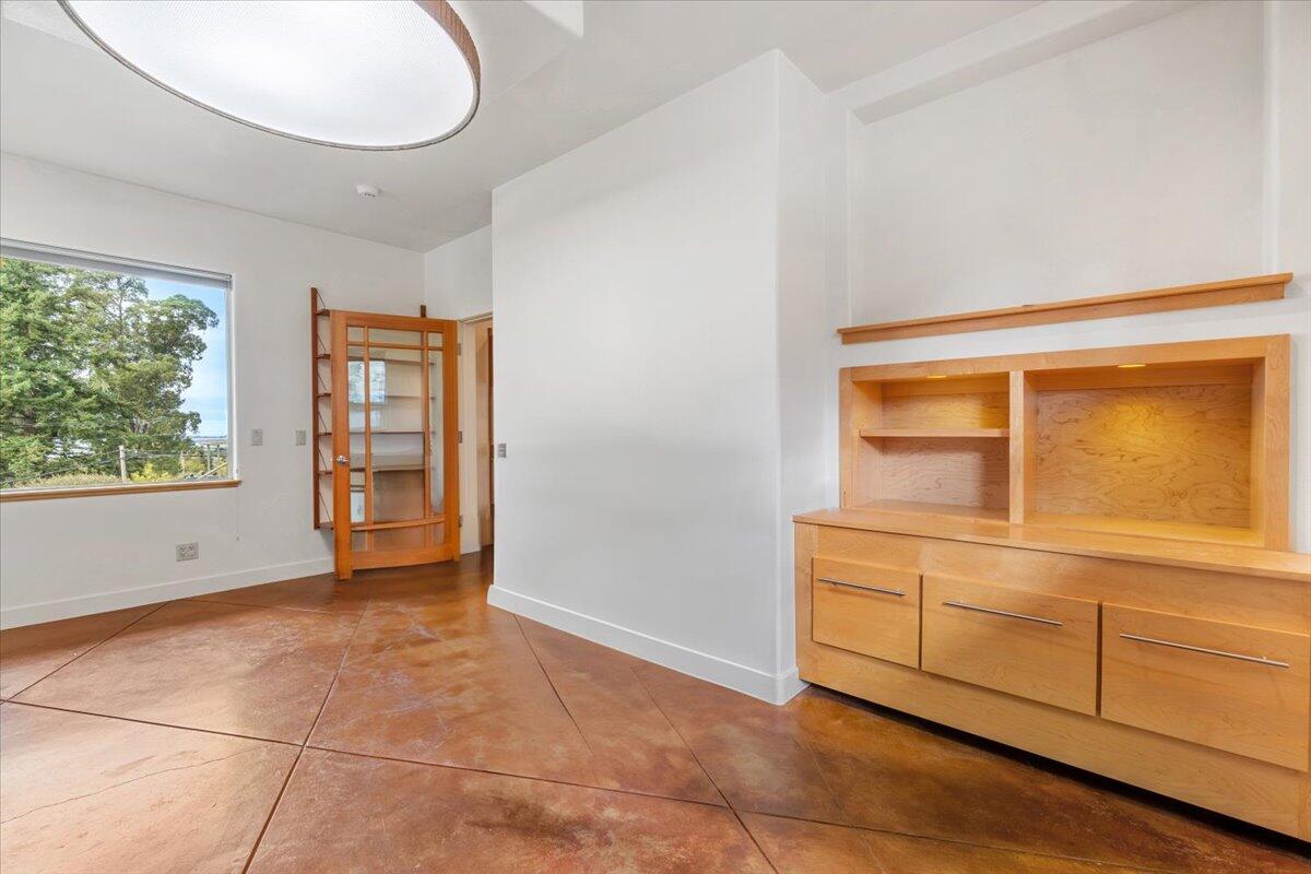 1892 Golf Course Road