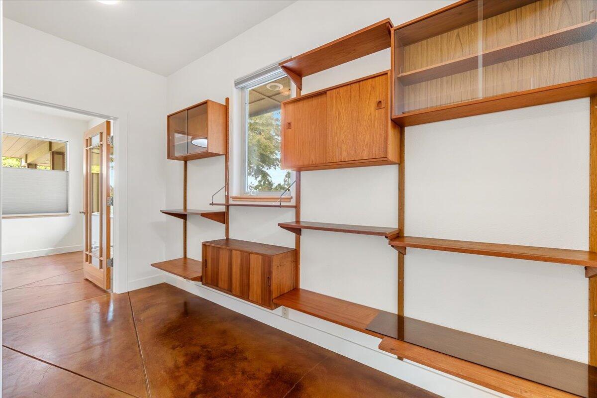 1892 Golf Course Road