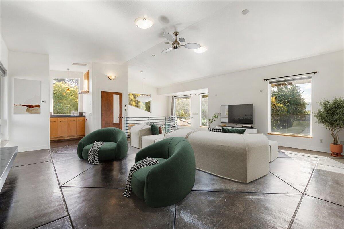 1892 Golf Course Road