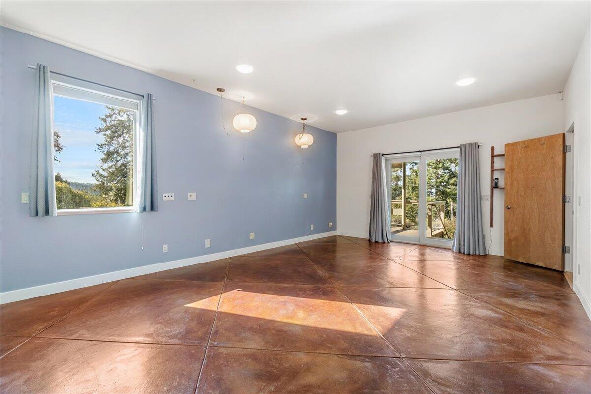 1892 Golf Course Road