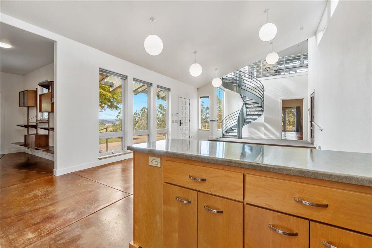 1892 Golf Course Road