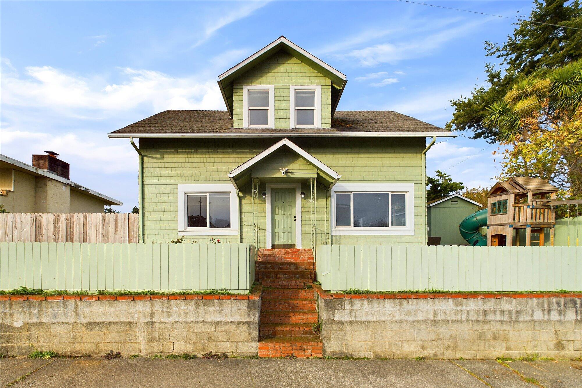 2434 Garland Street