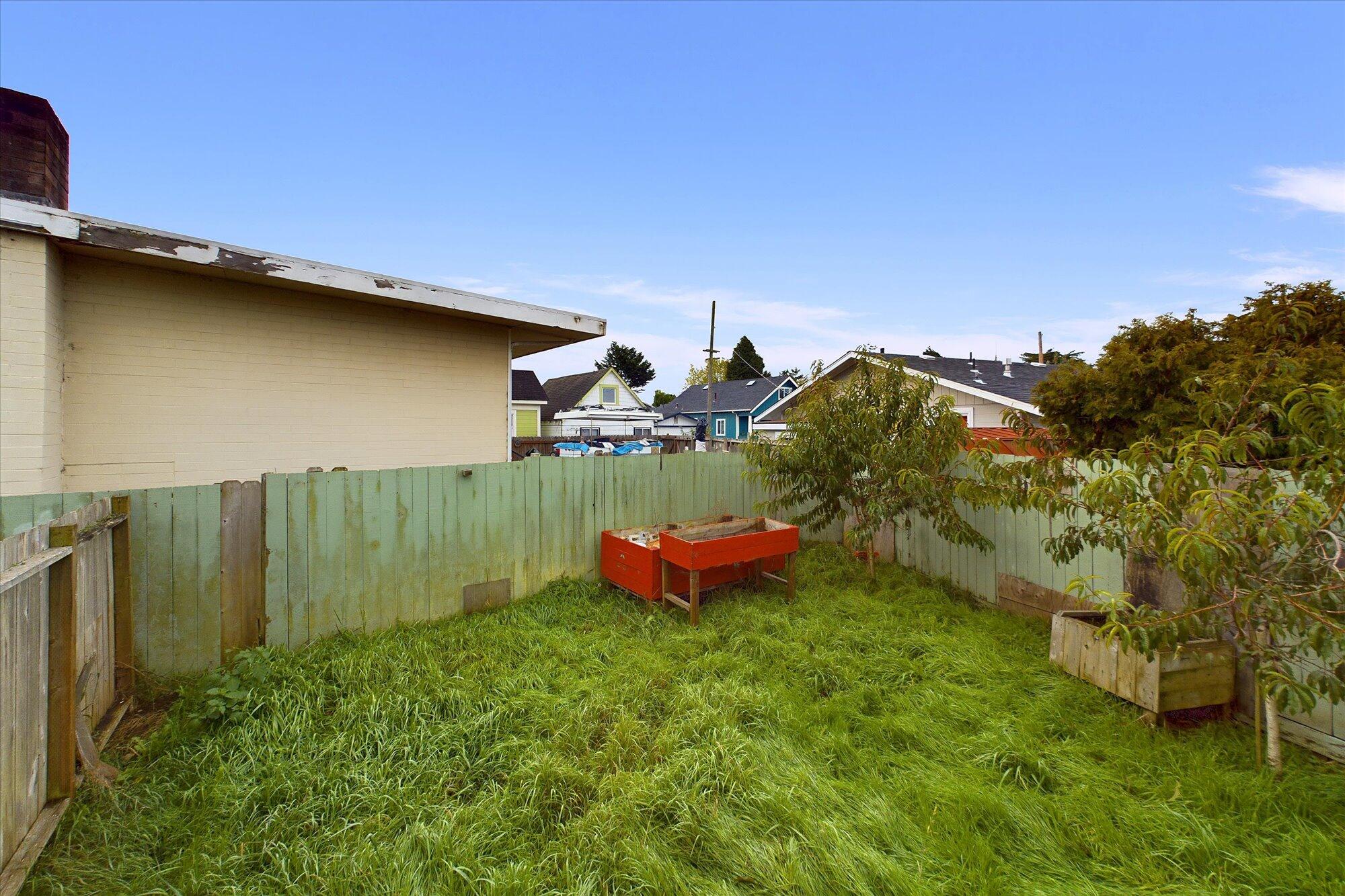 2434 Garland Street