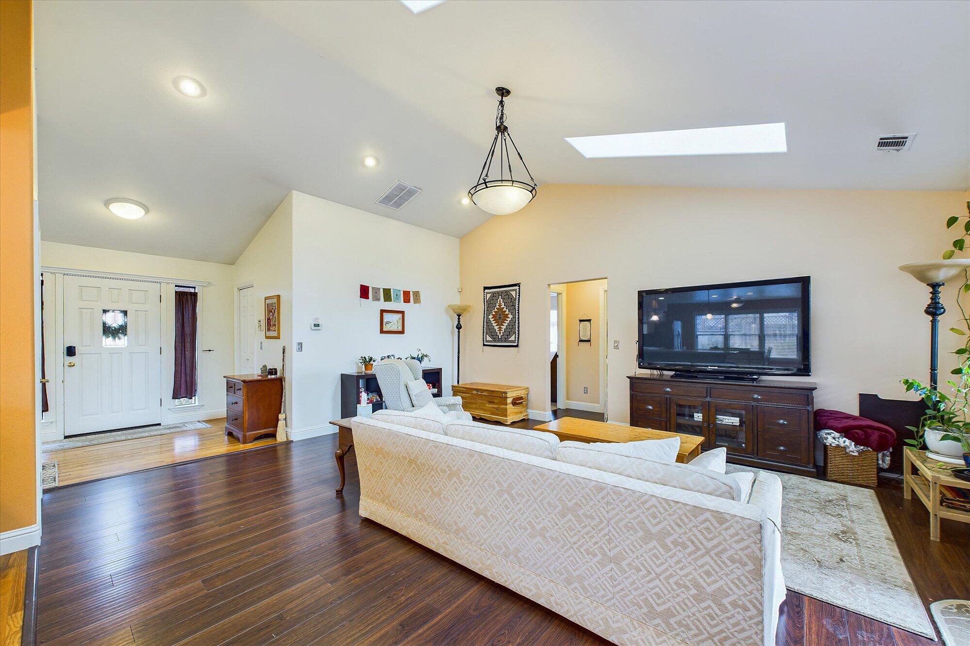 2010 Gwin Road, McKinleyville